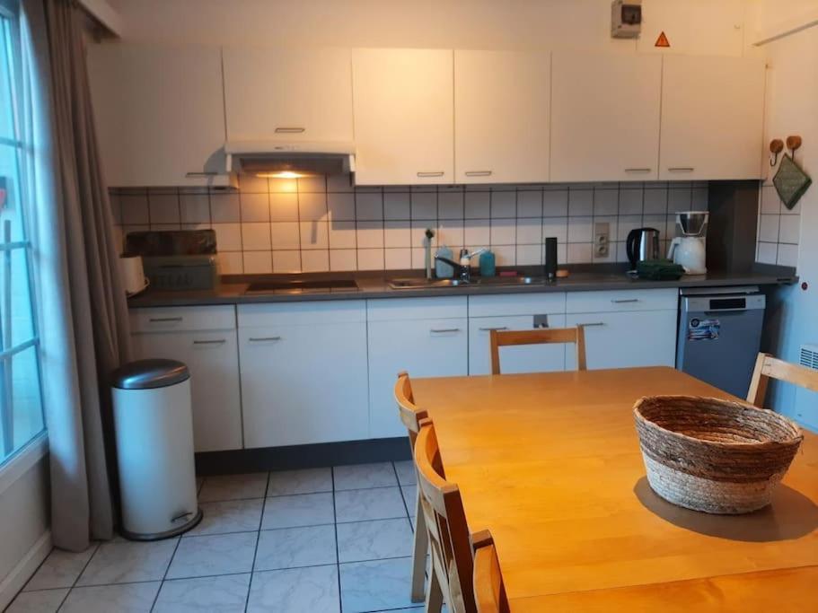 Spacieux Duplex Pres De La Mer 4 Chambres 2 Sdb Де-Хаан Экстерьер фото